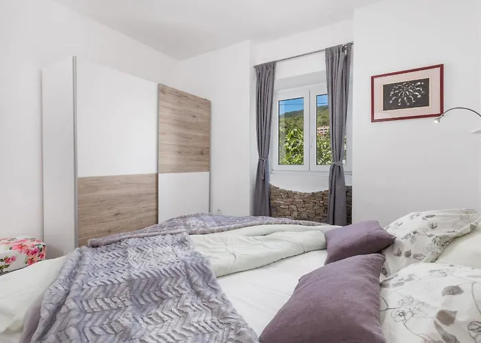 Kristijana By Interhome Tatil Evi